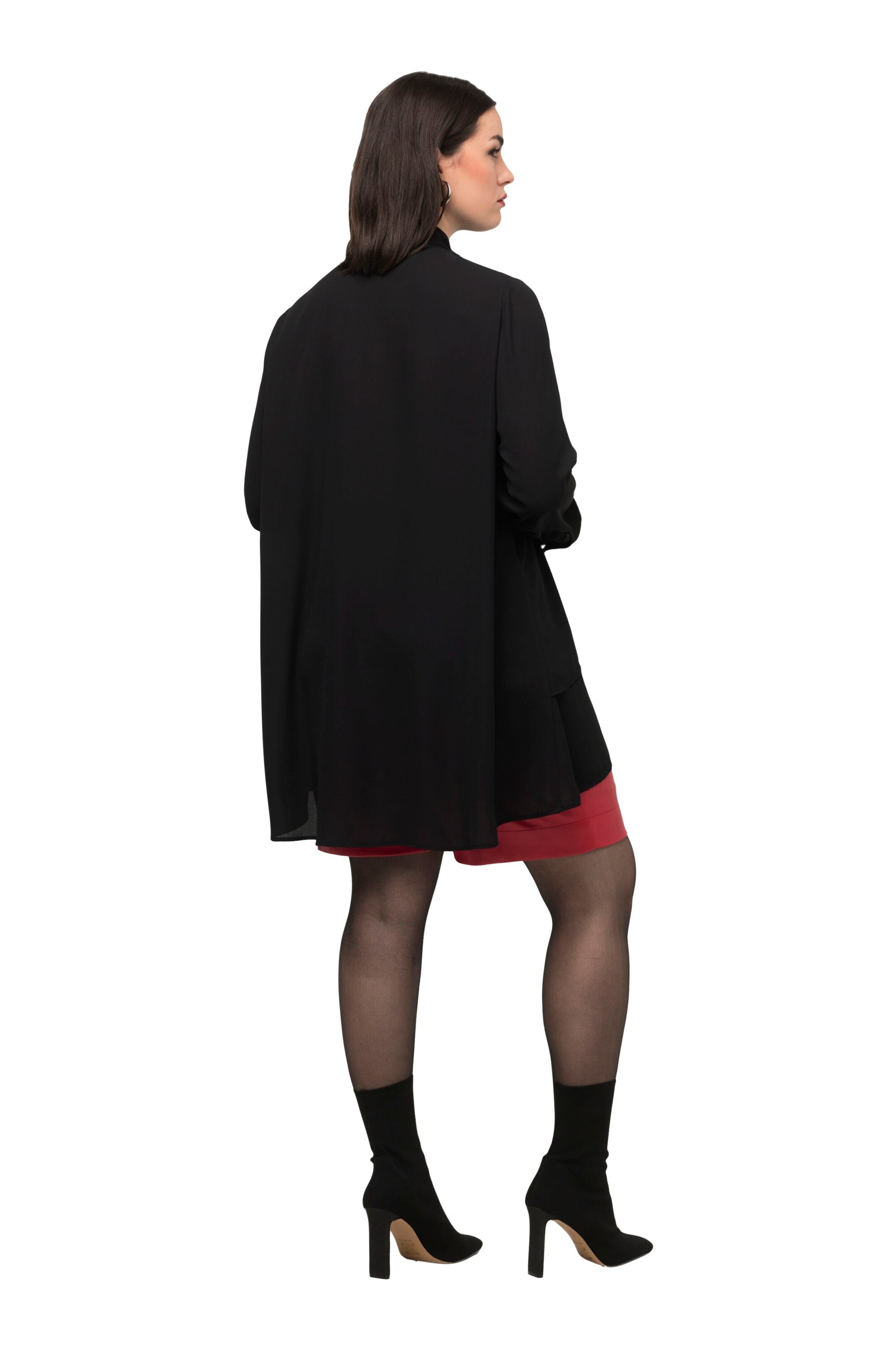 Ulla Popken Tunika värissä musta