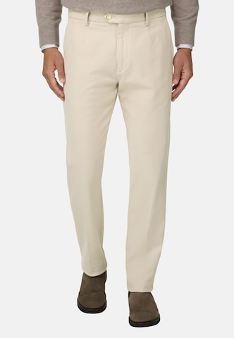 Boggi Milano Slim fit Chino trousers in Brown: front