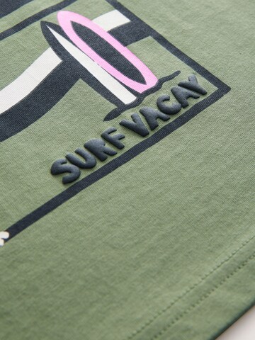 T-Shirt Next en vert