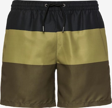 MAUI WOWIE Board Shorts in Mixed colors: front