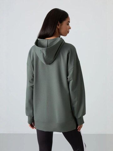 Tommy Life Sweatshirt in Green