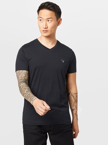 GANT T-Shirt in Schwarz: Vorderseite