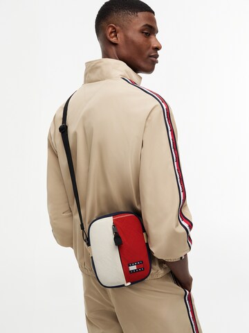 Tommy Jeans Skuldertaske 'ARCHIVE' i blå