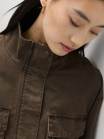 Marks & Spencer Tussenjas in Bruin