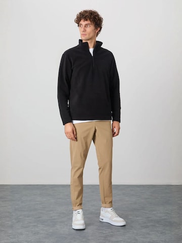 Tommy Life Jacke in Schwarz