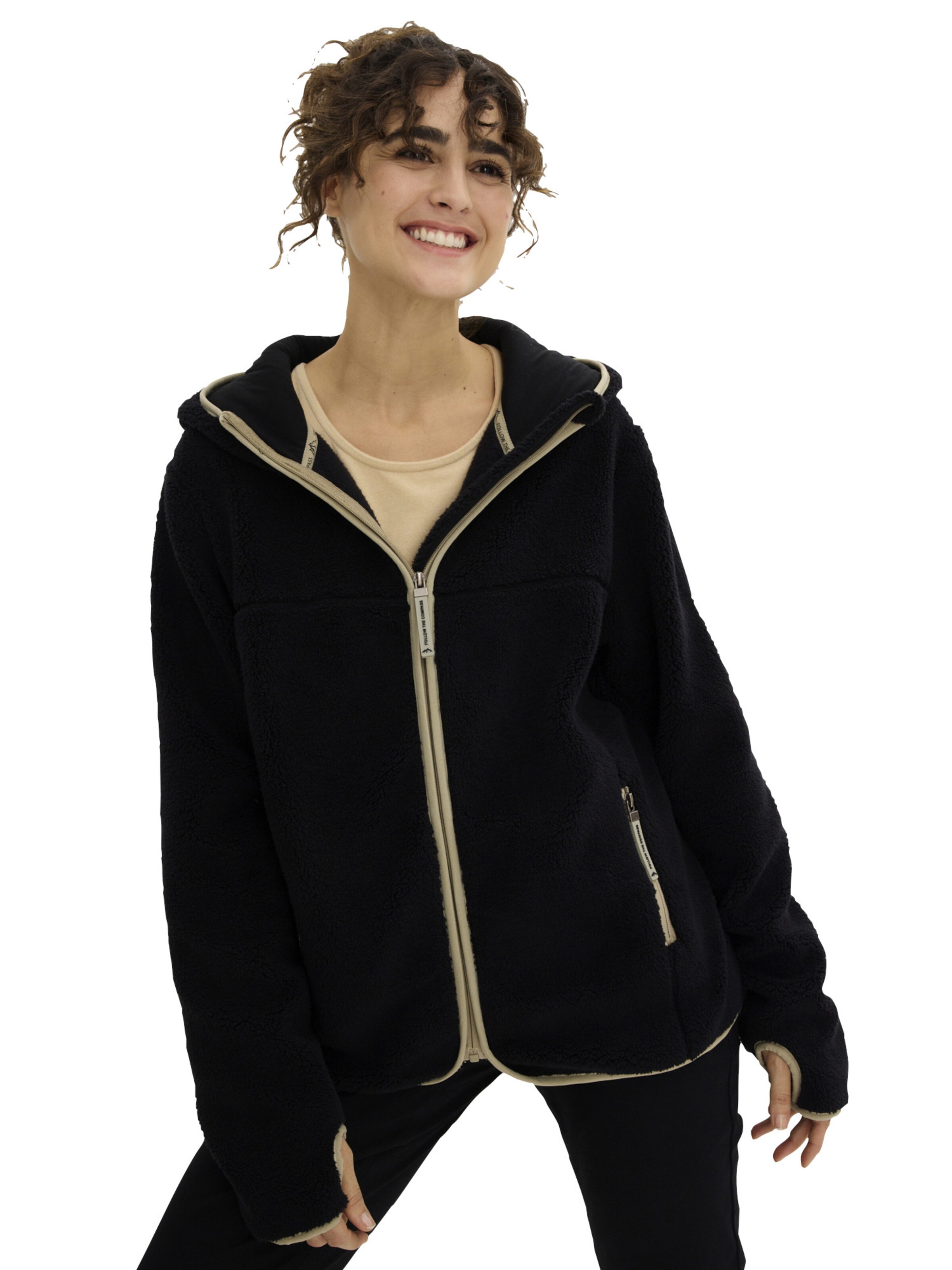 Veste en polaire bonprix en noir