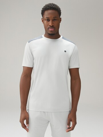 T-Shirt fonctionnel Next en gris : devant