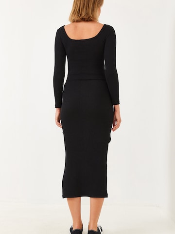 Tailleur di Bianco Lucci in nero