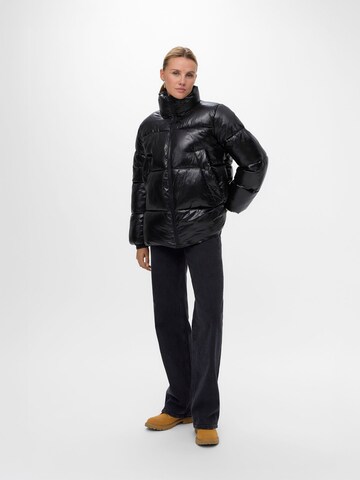 VERO MODA - Chaqueta de invierno 'VMSABRINA' en negro