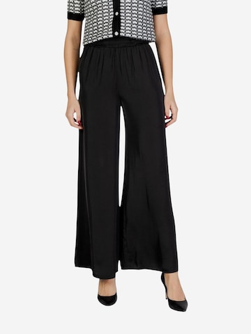 Wide leg Pantaloni '261-PWENDA' di Morgan De Toi in nero: frontale