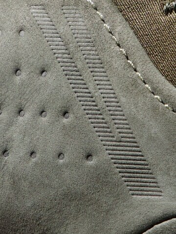 MAMMUT Boots 'Mercury IV' in Green