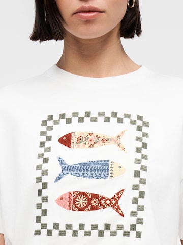 Abercrombie & Fitch Μπλουζάκι σε λευκό