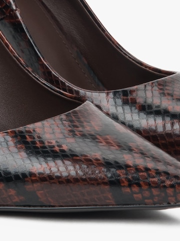 Estro Pumps '25103-11'‌‌‌‌‌‌‌ in Braun