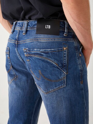 regular Jeans 'Roden' di LTB in blu