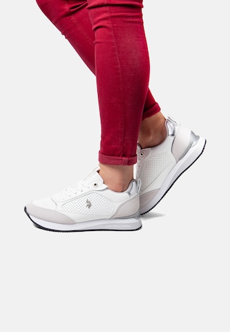 U.S. POLO ASSN. Platform trainers in White