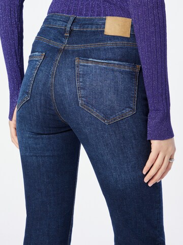 Flared Jeans 'KICK' di Springfield in blu