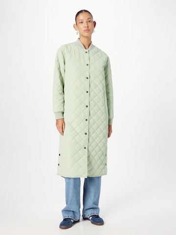 Derbe Between-seasons coat in Green: front