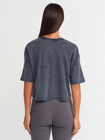 Maglietta 'T-Shirts' di Dilvin in grigio