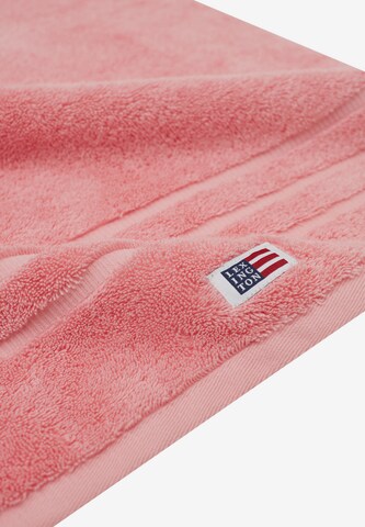 Lexington Towel in Pink