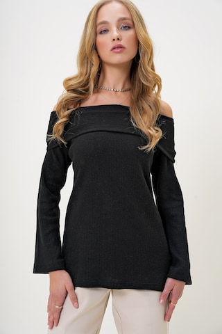 Tricou de la Trend Alaçatı Stili pe negru: față