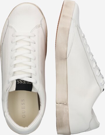 GUESS - Zapatillas deportivas bajas 'LODI' en blanco