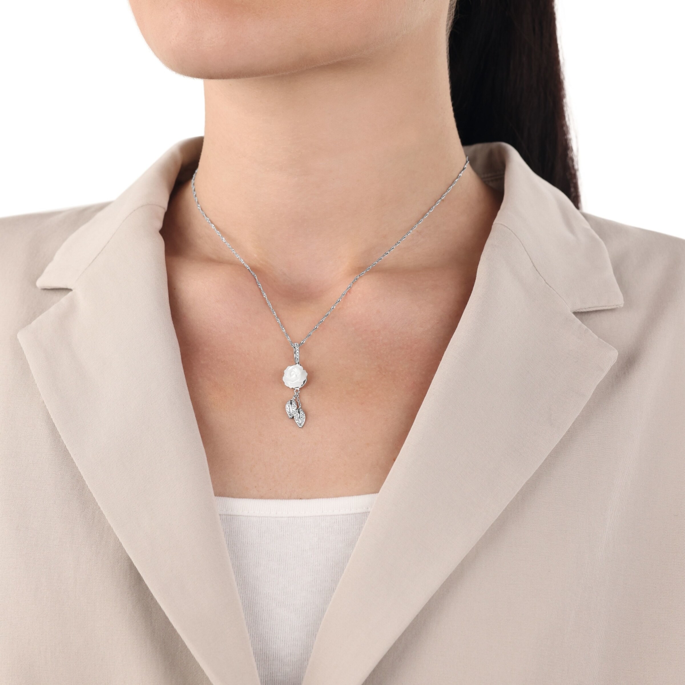 AMOR Necklace in Silver