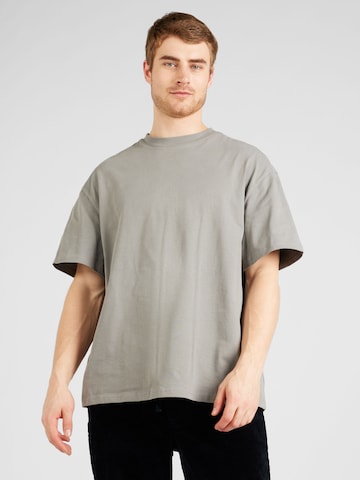 WEEKDAY Shirt 'Great' in Grey: front
