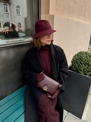 Roeckl Handbag in Red