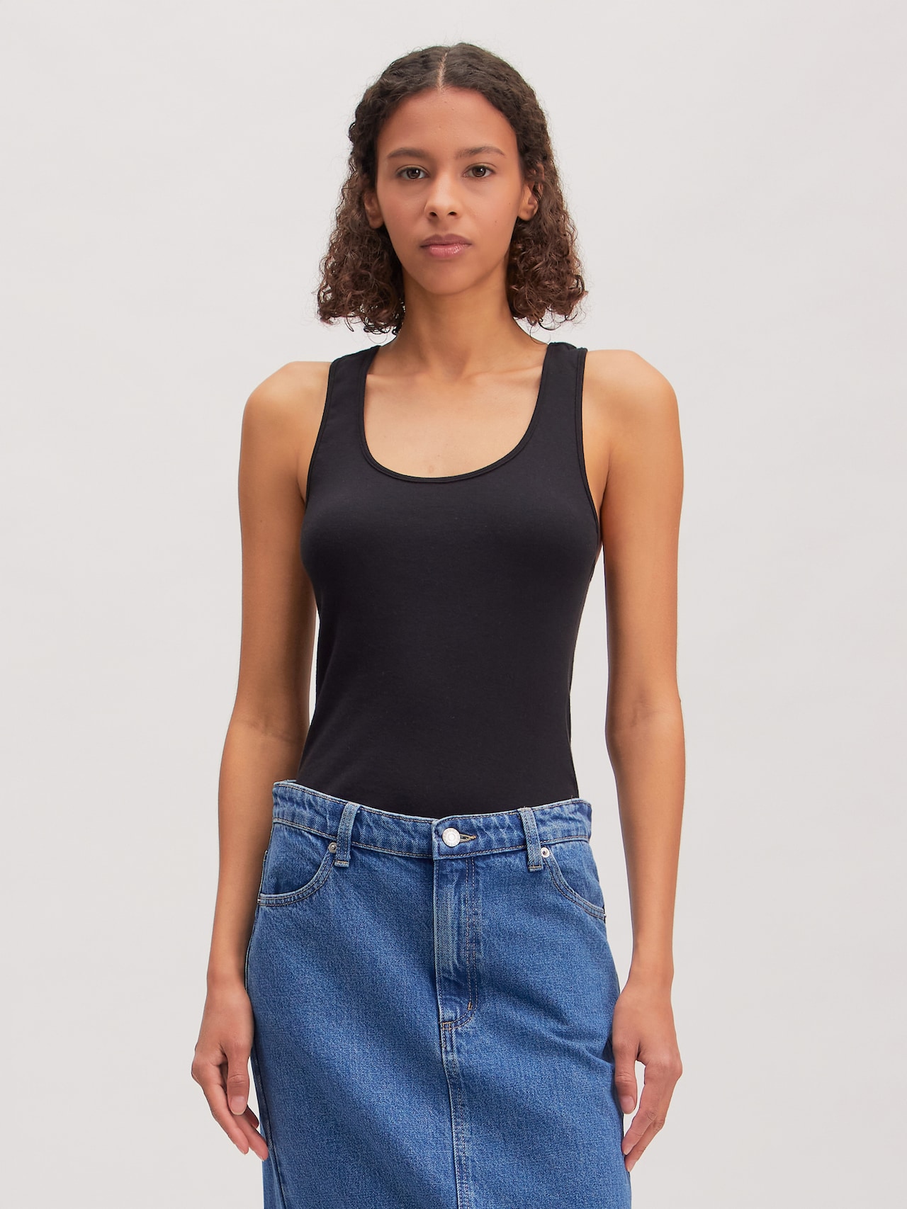 EDITED Nouveautés Haut 'Blake' noir