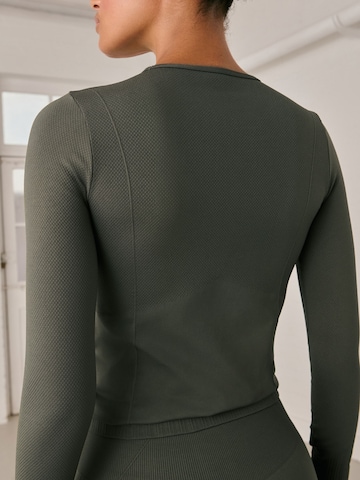 Next Performance shirt in Green