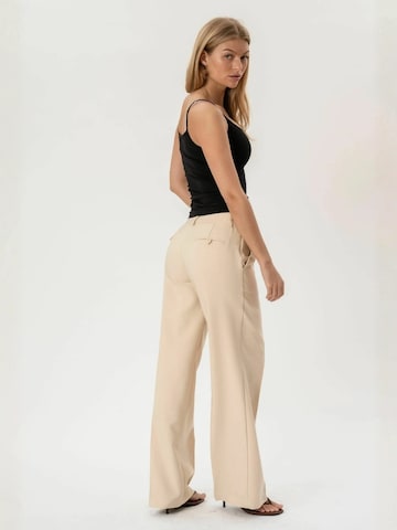 It's May Regular Trousers ' Low ' in Beige