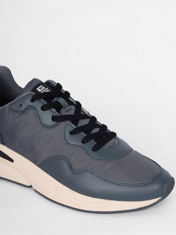 Baskets basses 'S-SERENDIPITY LIGHT' DIESEL en gris