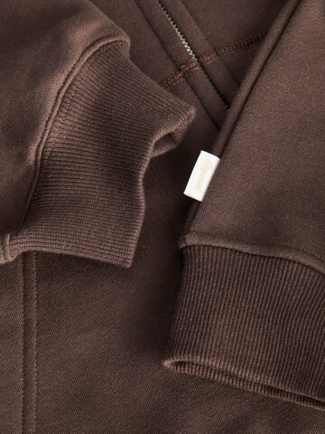 Giacca di felpa di JACK & JONES in marrone