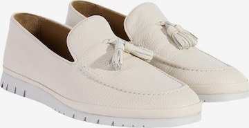 Desa Moccasin 'Quastenloafer' in White: front
