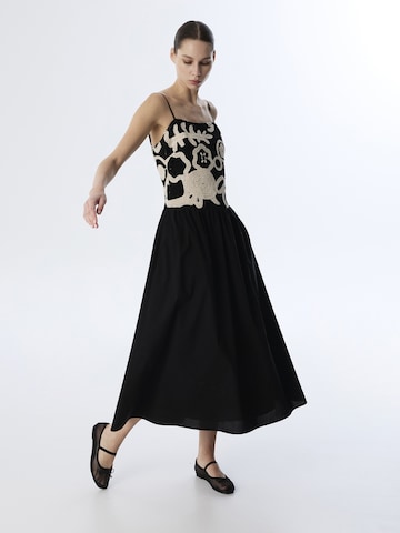 Twist Jurk in Zwart