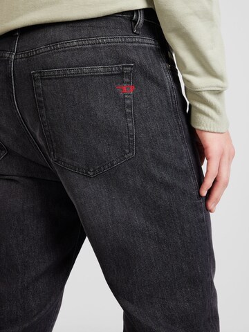 DIESEL Regular Jeans 'VIKER' in Zwart