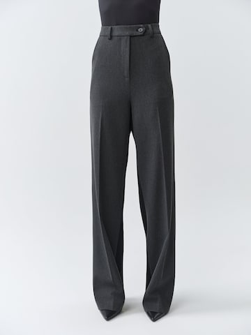 Loosefit Pantaloni di MB by Marta Buzolic in grigio