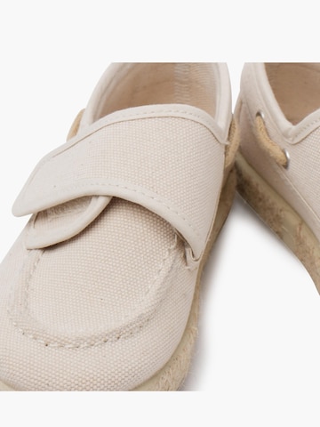 Pisamonas Halbschuh in Beige