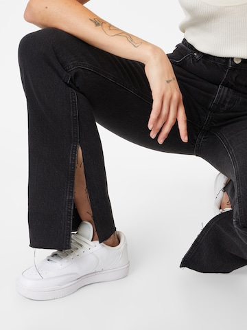 LTB Regular Jeans 'BETIANA' i svart