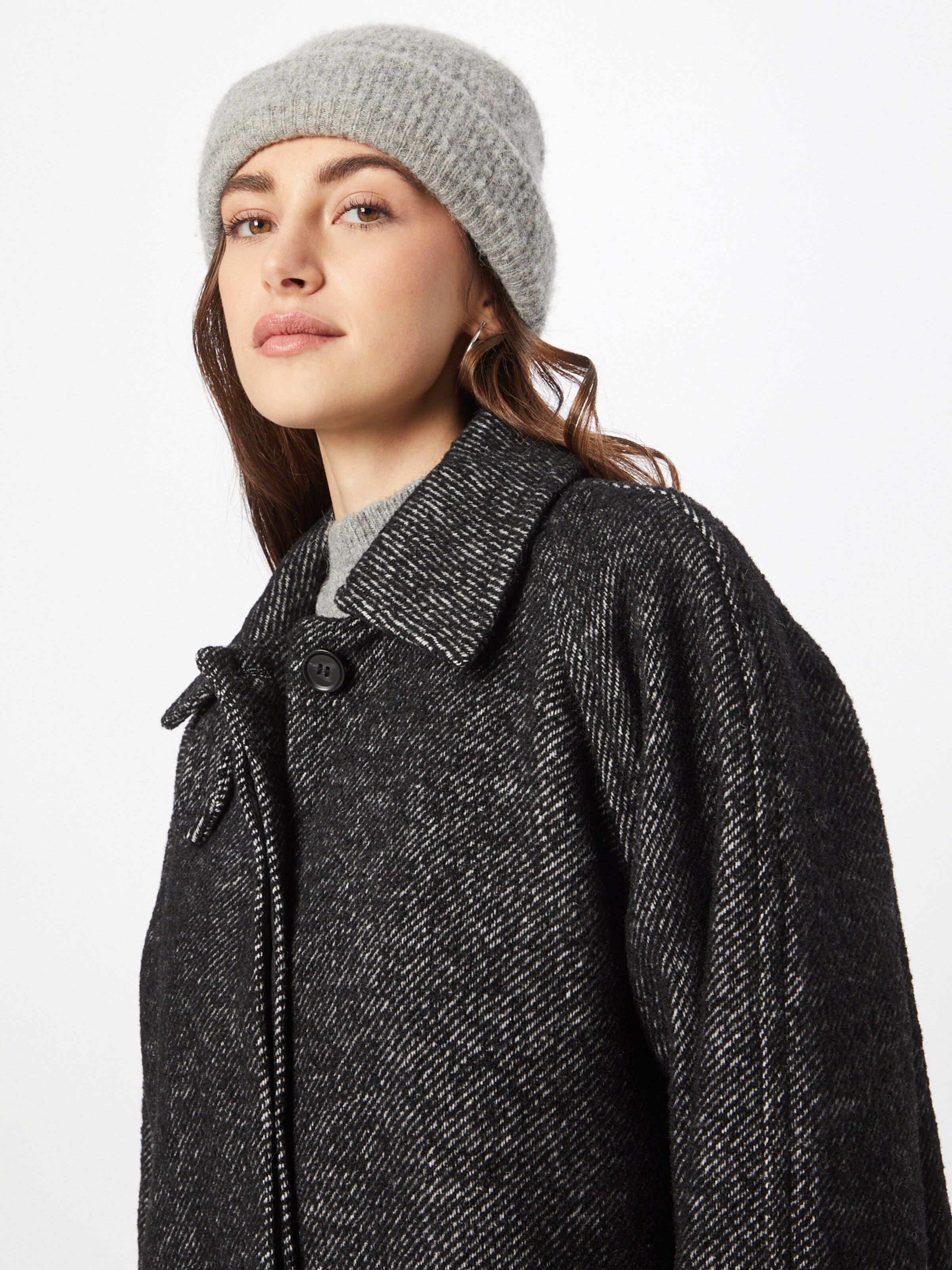 Gry on sale coat weekday