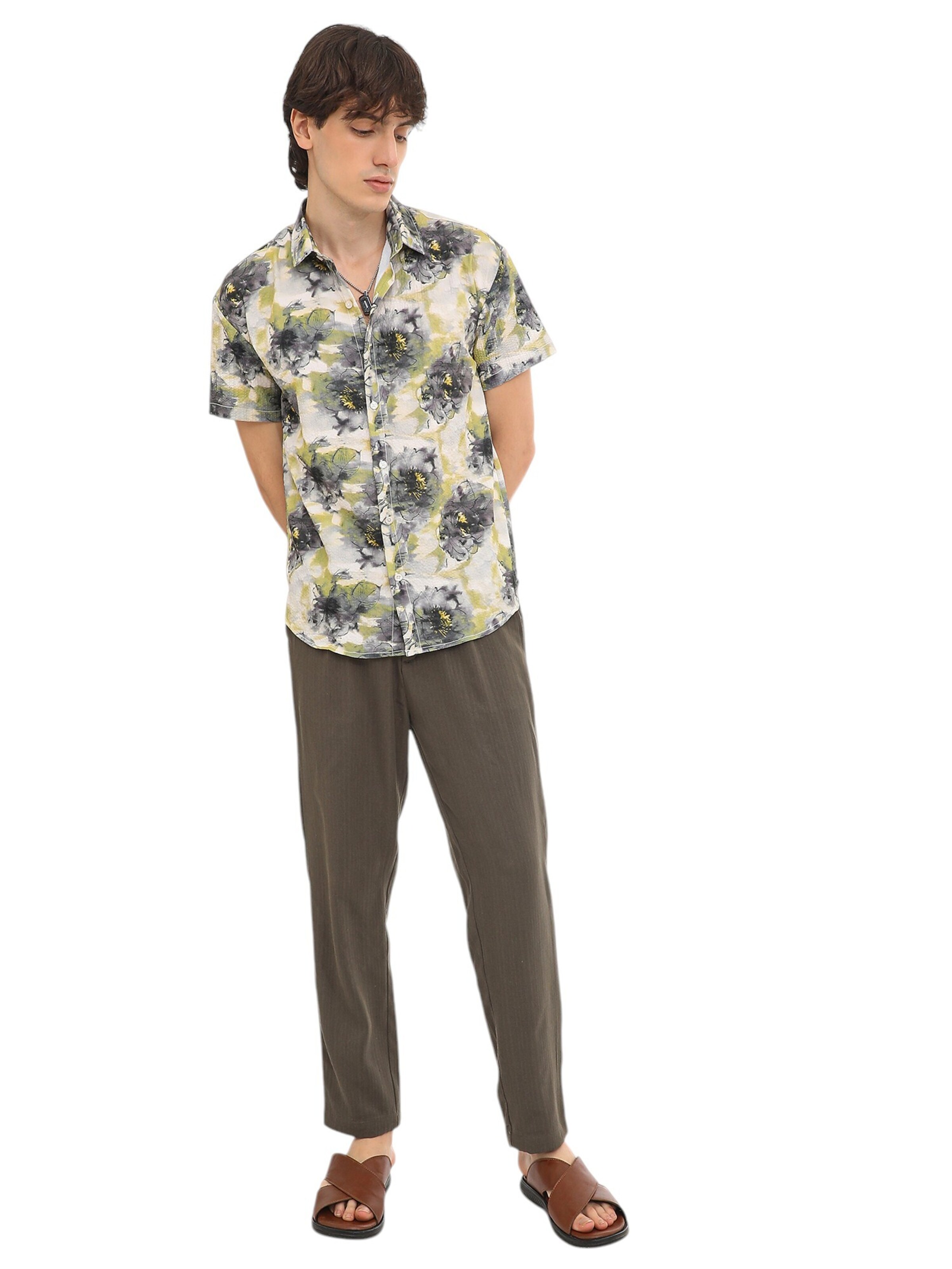 Campus Sutra Regular fit Button Up Shirt in Mixed colors