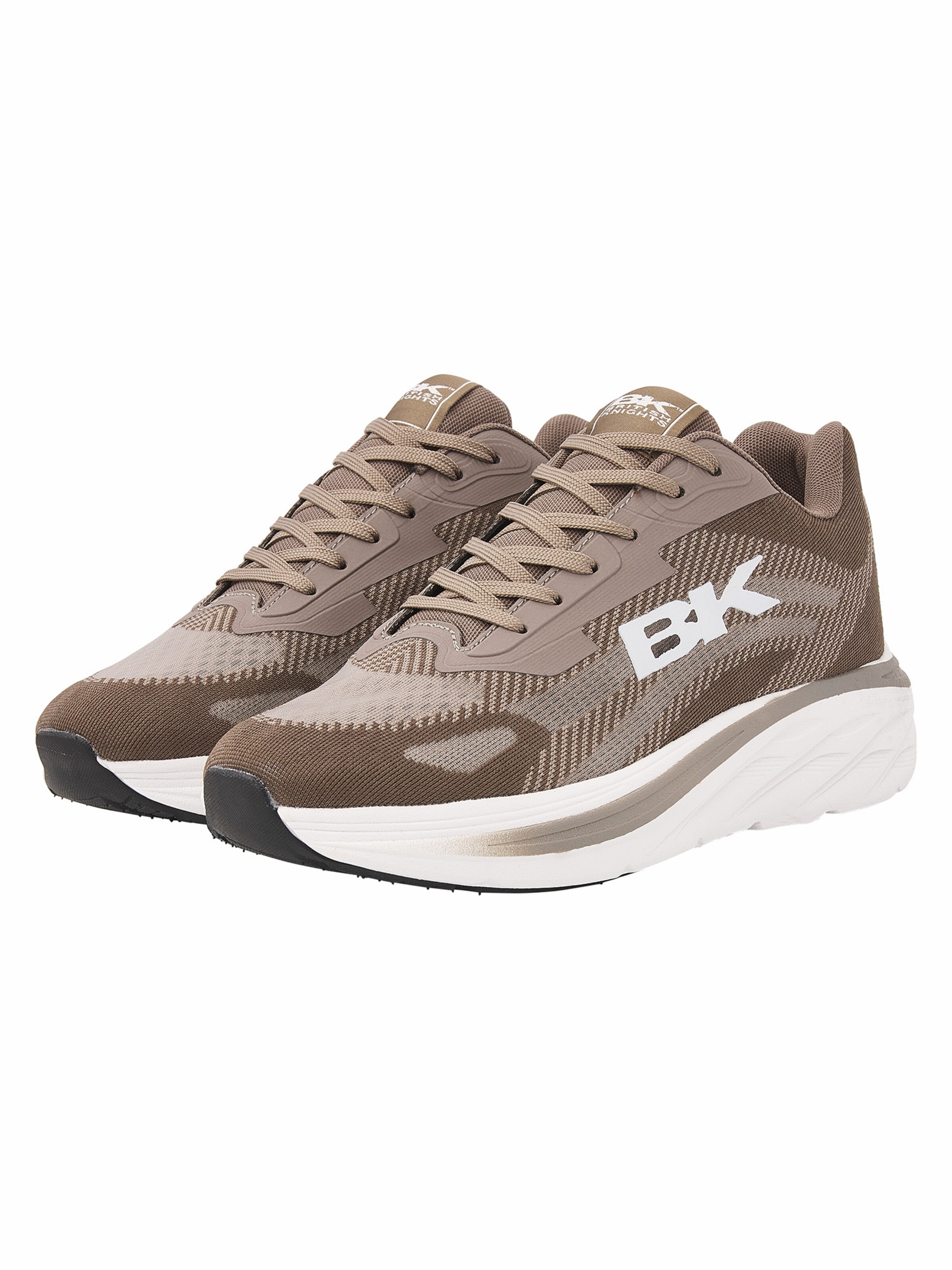 BRITISH KNIGHTS Sneaker low 'SURGE' i brun: forside