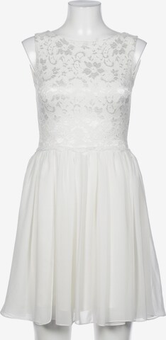 SWING Dress in M in White: front