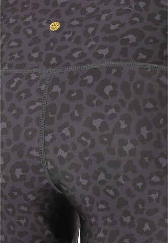 Athlecia Skinny Sportshorts 'Windia' in Grau