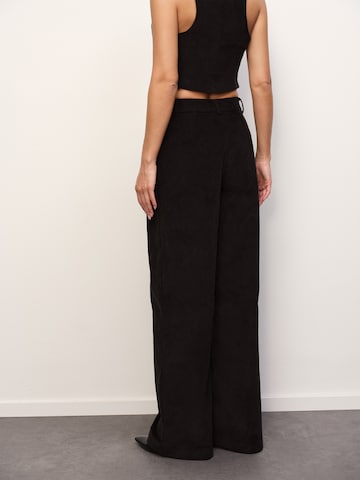 RÆRE by Lorena Rae - Loosefit Calças em preto