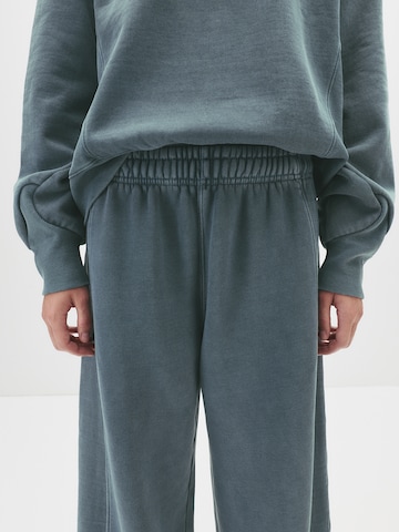 Wide leg Pantaloni di Pull&Bear in grigio
