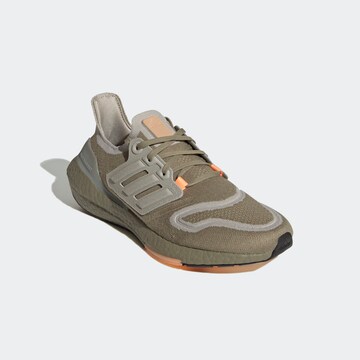 ADIDAS SPORTSWEAR Sneakers laag 'Ultraboost 22' in Groen