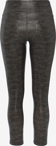 LASCANA Skinny Leggings in Grün