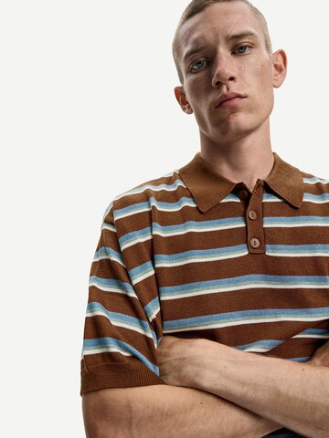Bershka Poloshirt in Braun