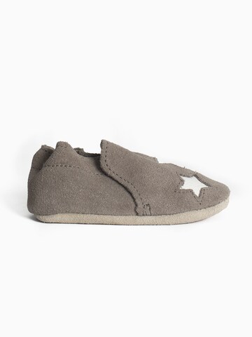 Minnetonka Stiefel 'Star infant' in Grau